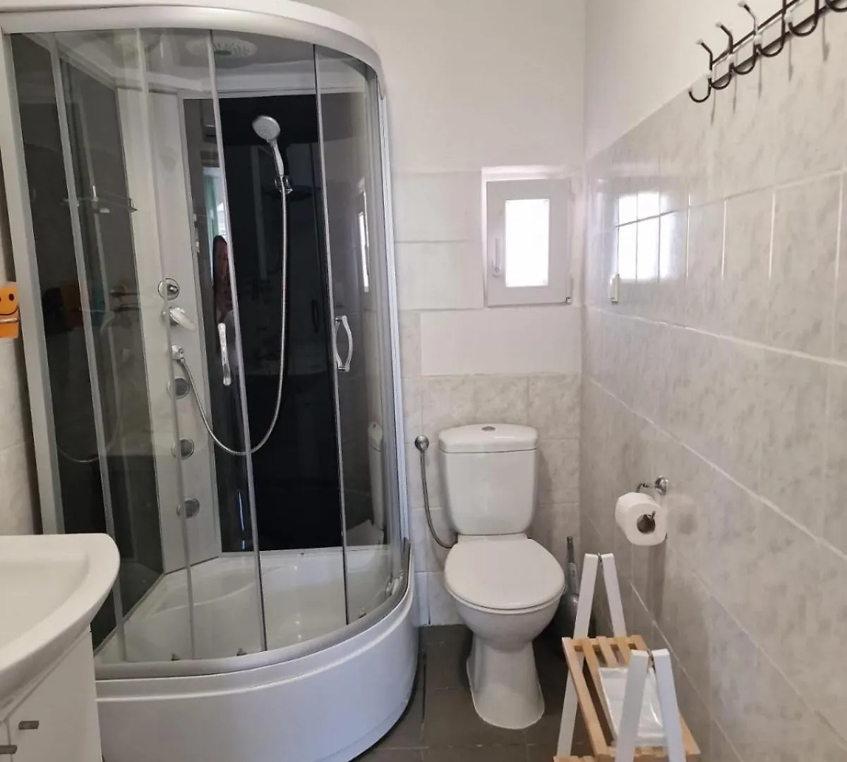 Apartments Tragurion 트로기르